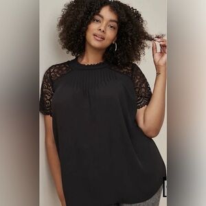 Torrid GEORGETTE LACE TRIM BLOUSE Black Lace Arm Size 2 2X